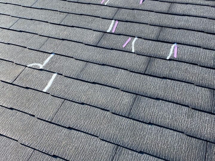 屋根　補修作業