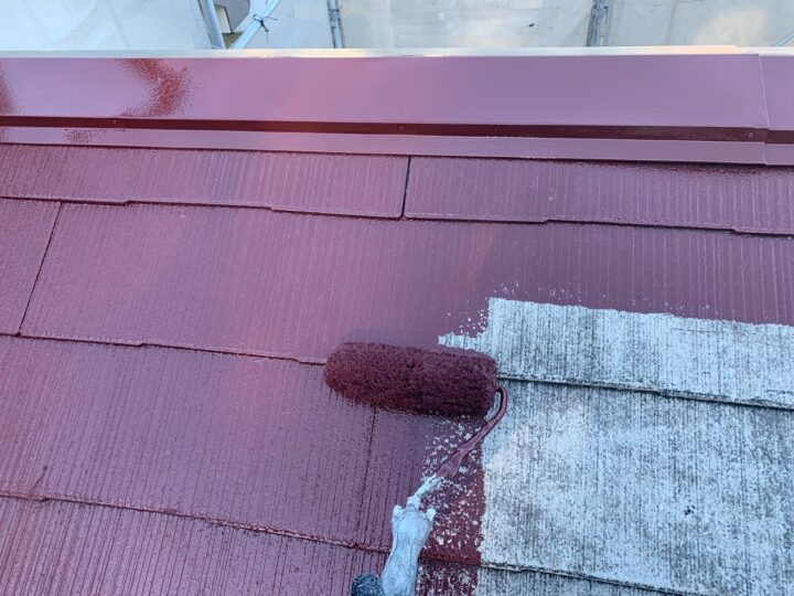 屋根　塗布作業