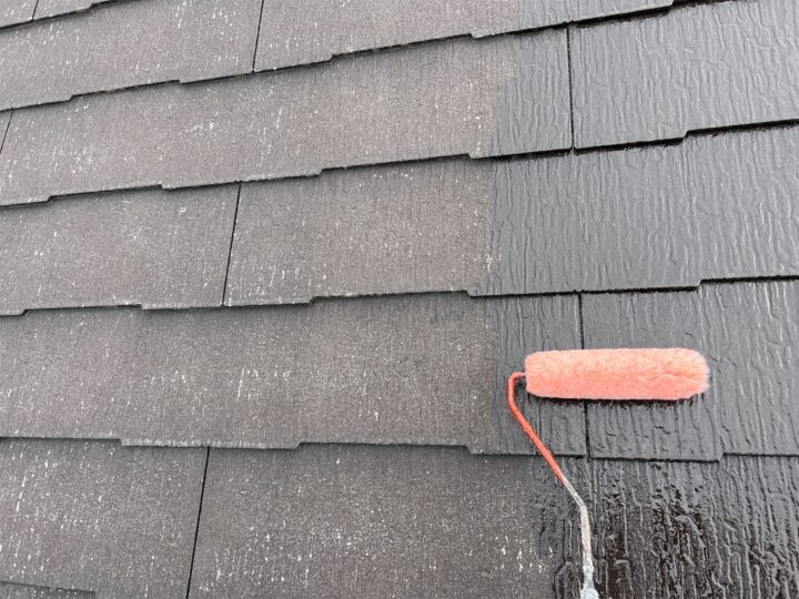 屋根　下塗り作業