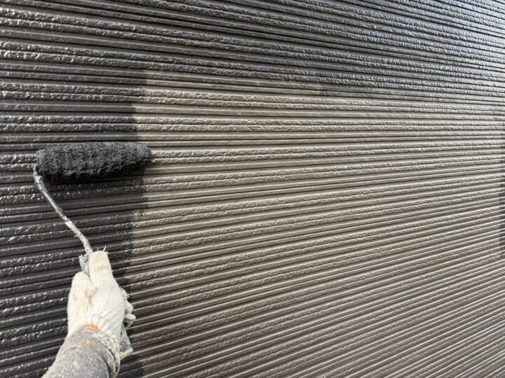 外壁 中塗り作業