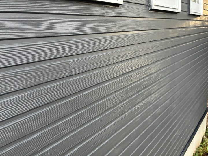 外壁 上塗り作業