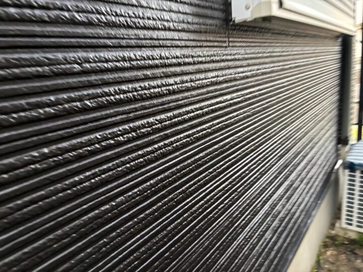 外壁 上塗り作業