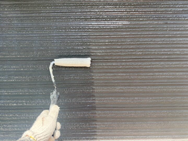 外壁 下塗り作業