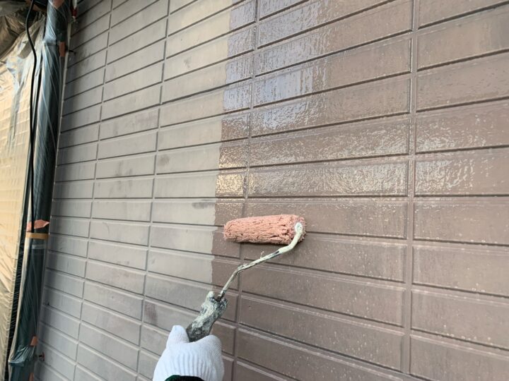 屋根 タスペーサー挿入作業