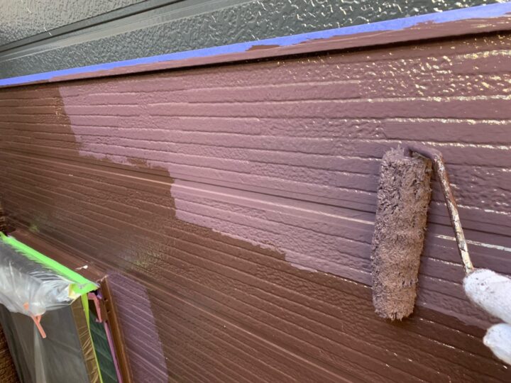 外壁 上塗り作業