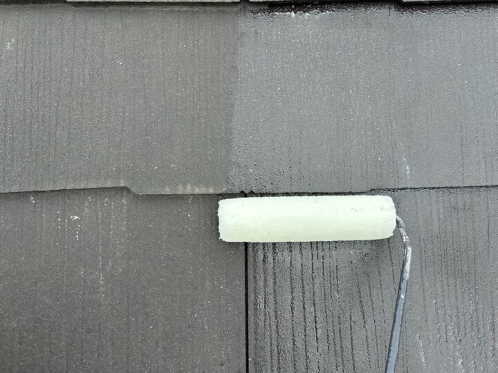 屋根 下塗り作業