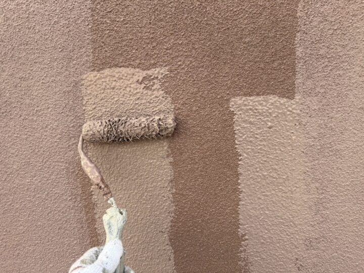外壁 中塗り作業