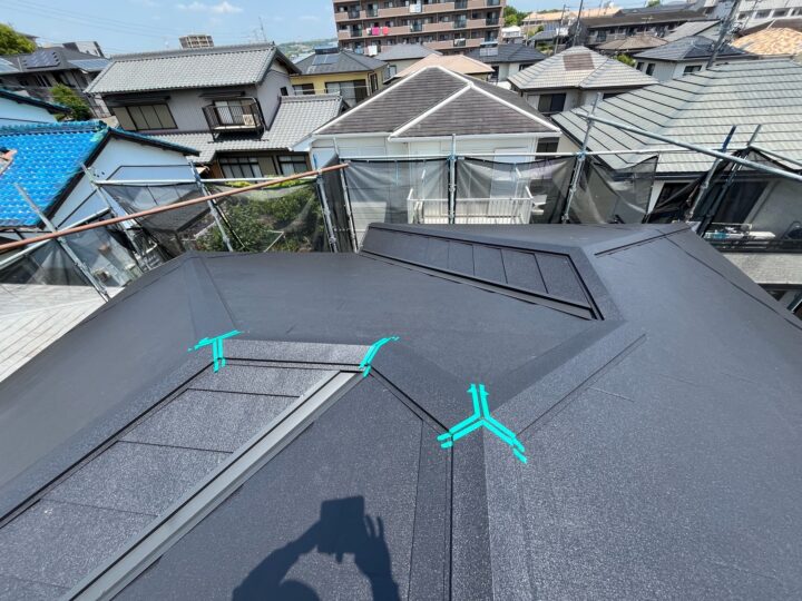 屋根カバー工事