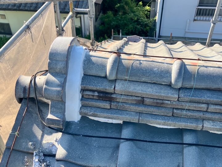 屋根 漆喰作業