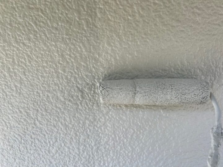 外壁 上塗り作業