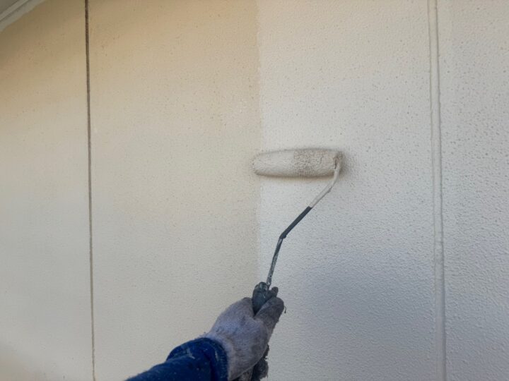外壁 下塗り作業