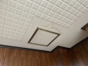 雨漏り