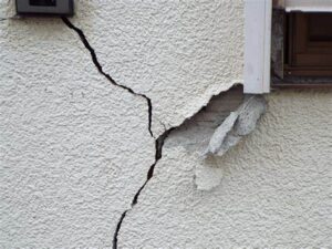 外壁の爆裂現象